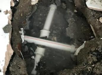 江汉阳台漏水维修公司为您分享楼上楼下漏水怎么处理